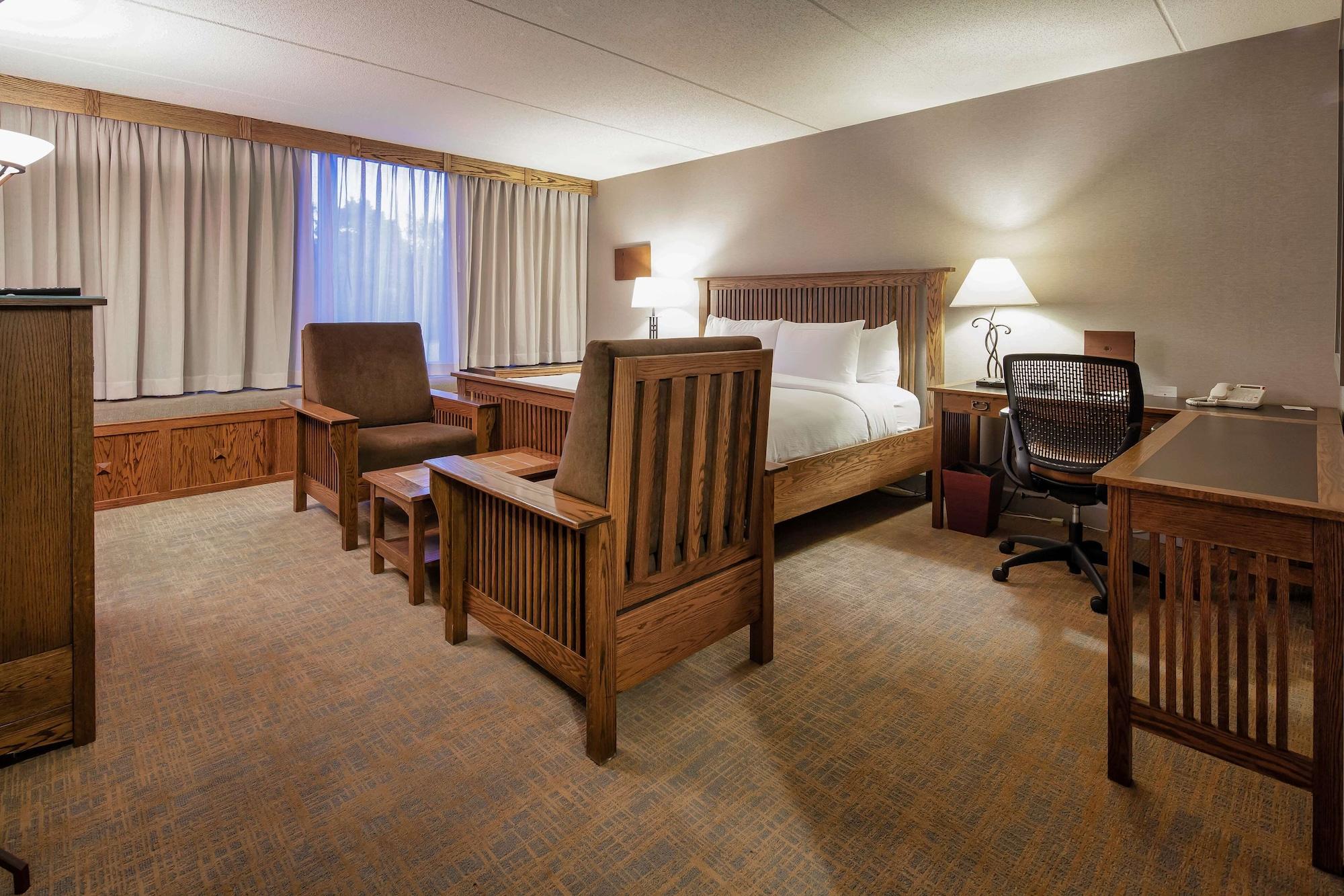 Doubletree By Hilton Libertyville-Mundelein Eksteriør billede
