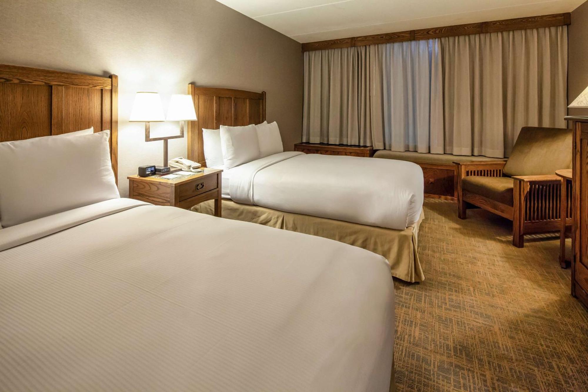 Doubletree By Hilton Libertyville-Mundelein Eksteriør billede