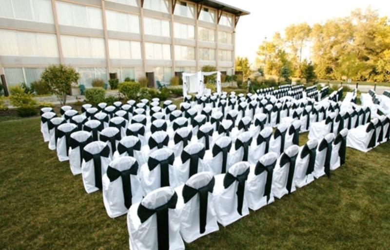 Doubletree By Hilton Libertyville-Mundelein Eksteriør billede