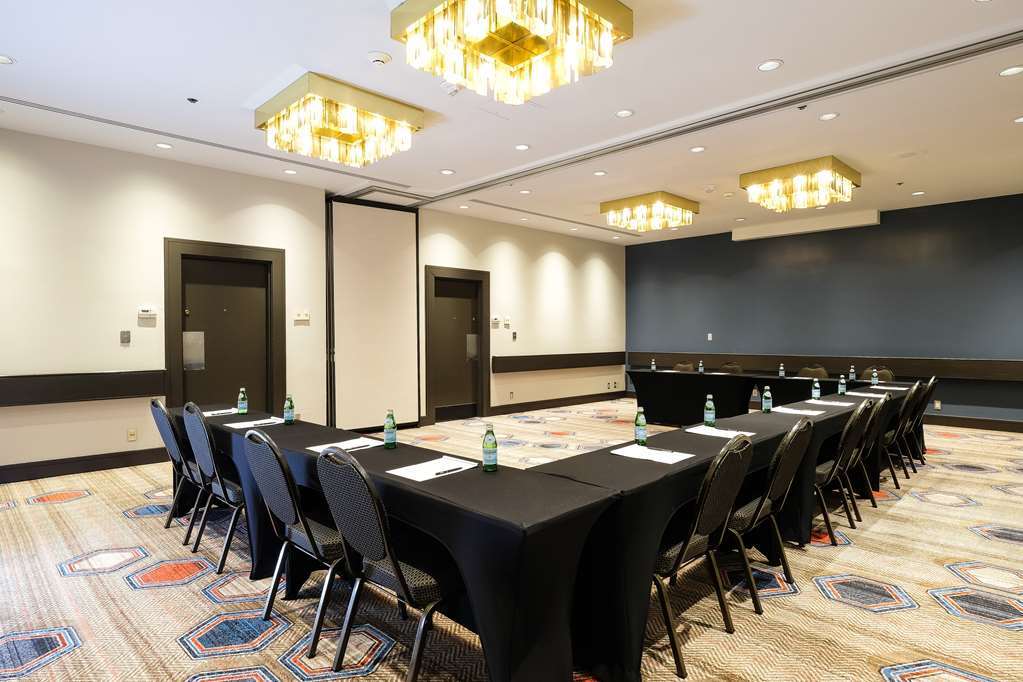 Doubletree By Hilton Libertyville-Mundelein Eksteriør billede